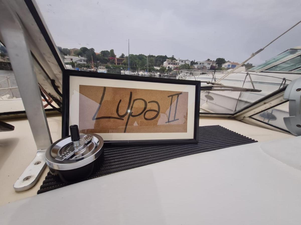 Bådhotel Lupa - La Flotta Di Willy Gio *